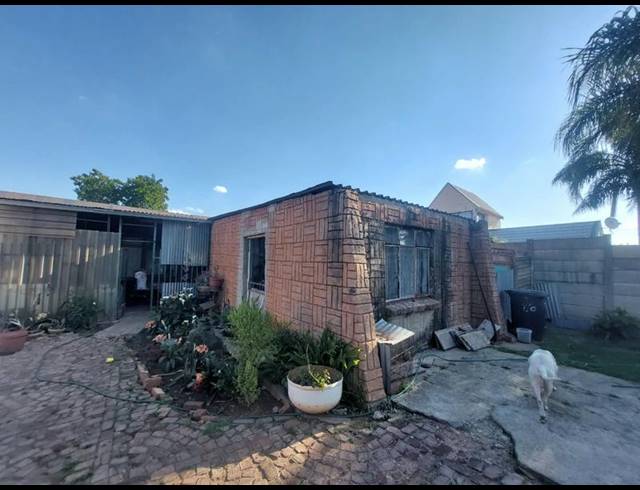 4 BEDROOM HOUSE FOR SALE IN DANVILLE